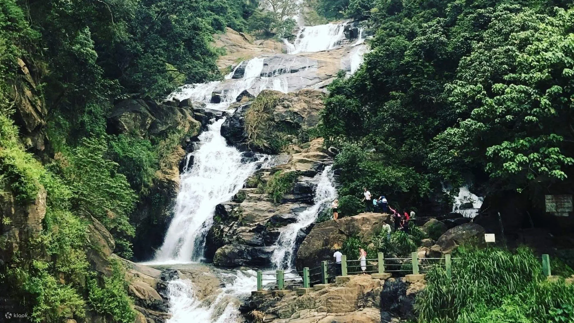 Ravana Falls, Ella - Explore the Mythology and Serene Beauty
